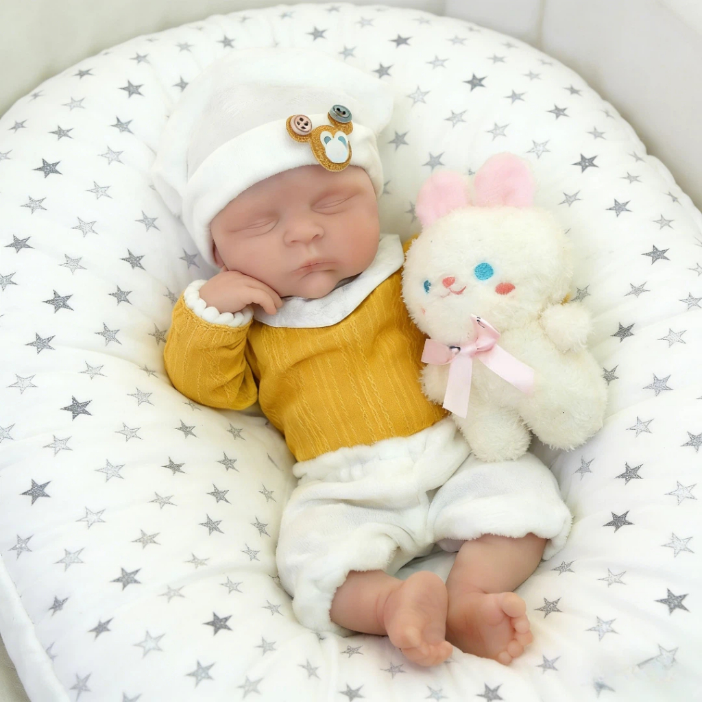 Bebê Reborn Boneca Silicone Sólido Realista 35cm Brastoy - Imagem 6